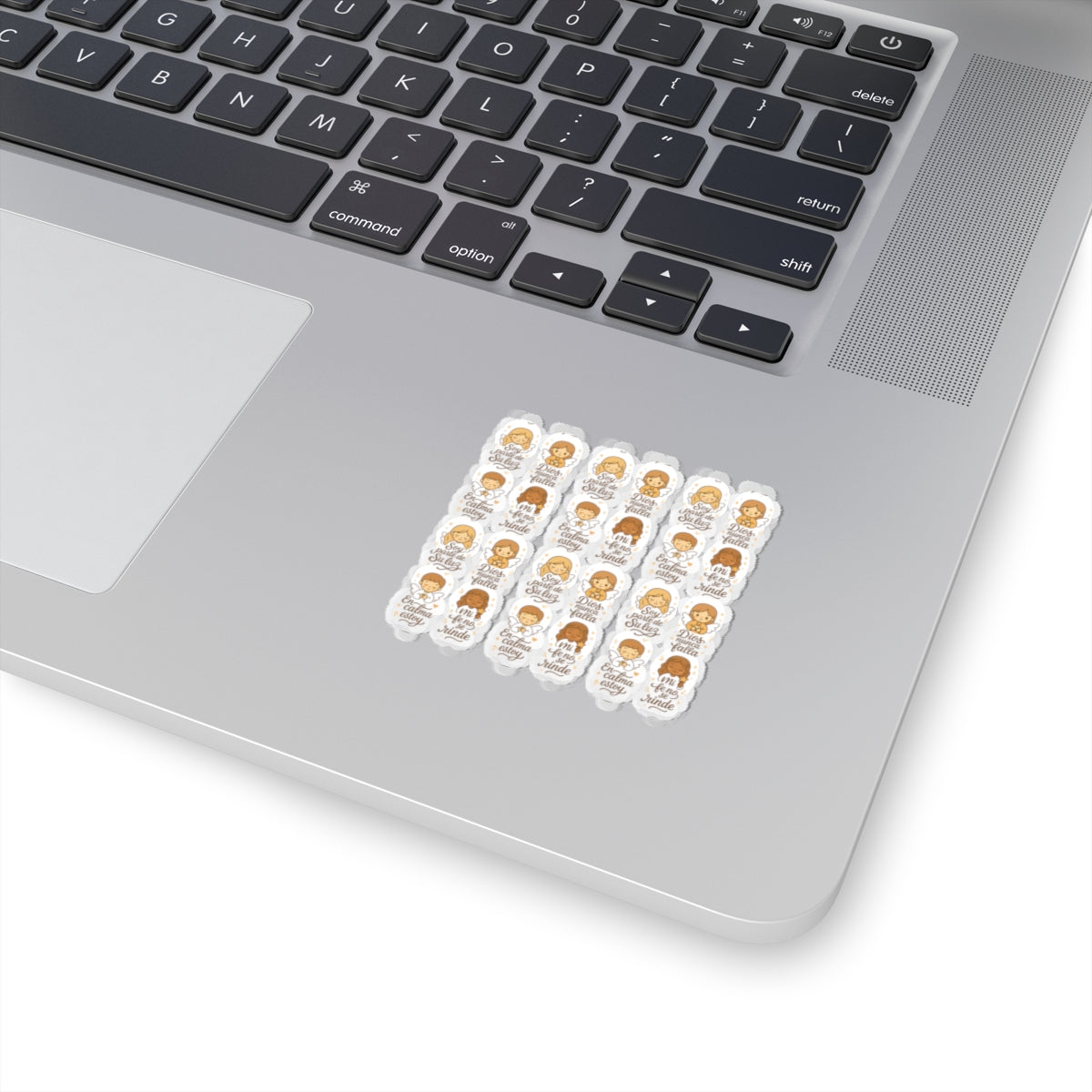 Spanish Christian Stickers – Kawaii Angels with Faith Phrases for Journaling, Encouragement & Daily Peace. Because sometimes, your faith just needs a visual reminder in your own language.